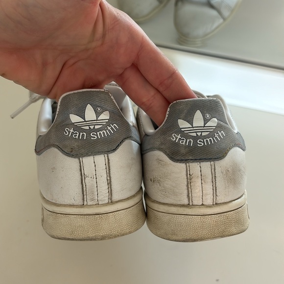 Adidas Stan Smiths - Picture 7 of 8
